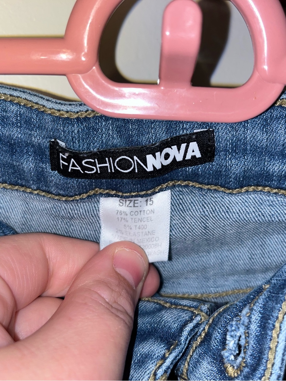Fashion Nova Women's Blue Flare Jeans - Picture 5 of 7